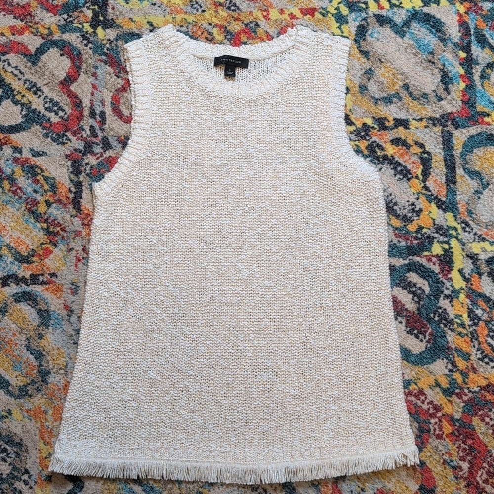 Ann Taylor Cream Open Knit Sleeveless Tank Sweater Size Large